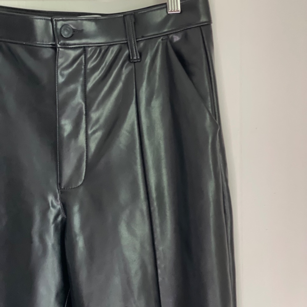 Abercrombie & Fitch Pants The Skinny Ultra High Rise Black Vegan Leather 8/29L - Picture 4 of 14
